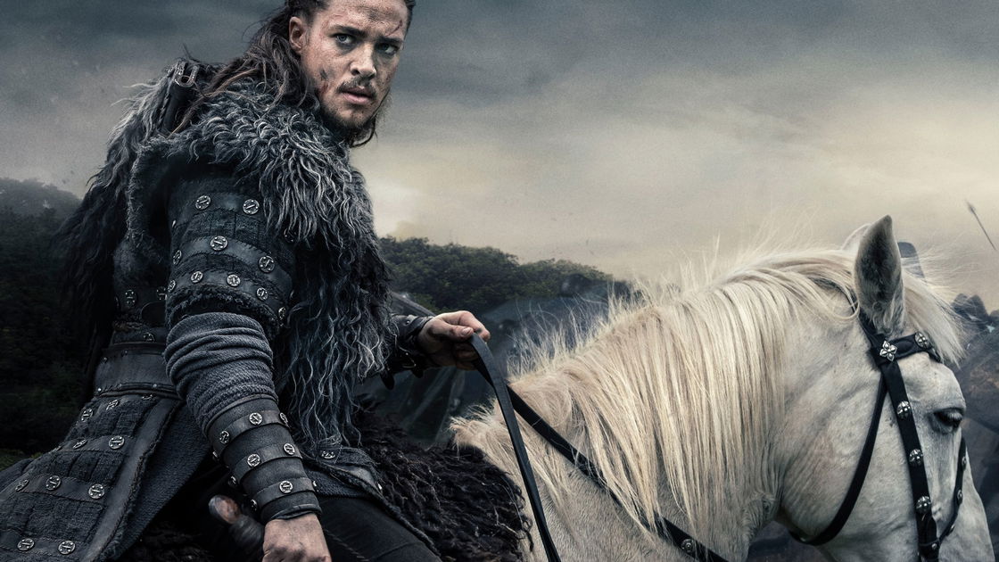 Copertina di The Last Kingdom, Uhtred di Bebbanburg è esistito davvero? La storia vera del personaggio di Alexander Dreymon