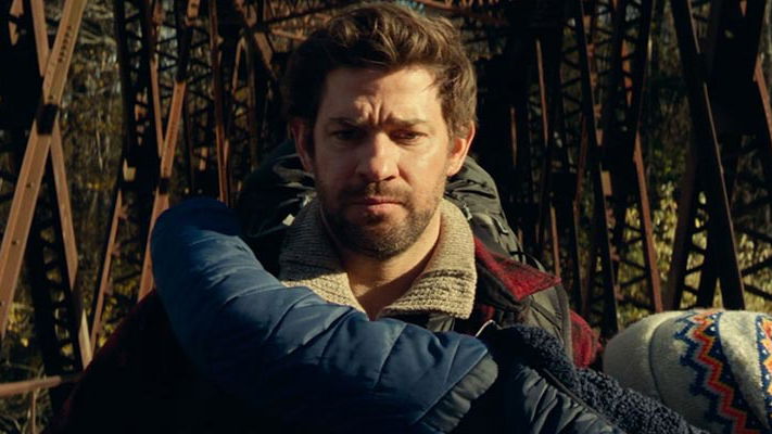 Copertina di A Quiet Place - Un posto tranquillo, John Krasinski ha iniziato a scrivere il copione del sequel