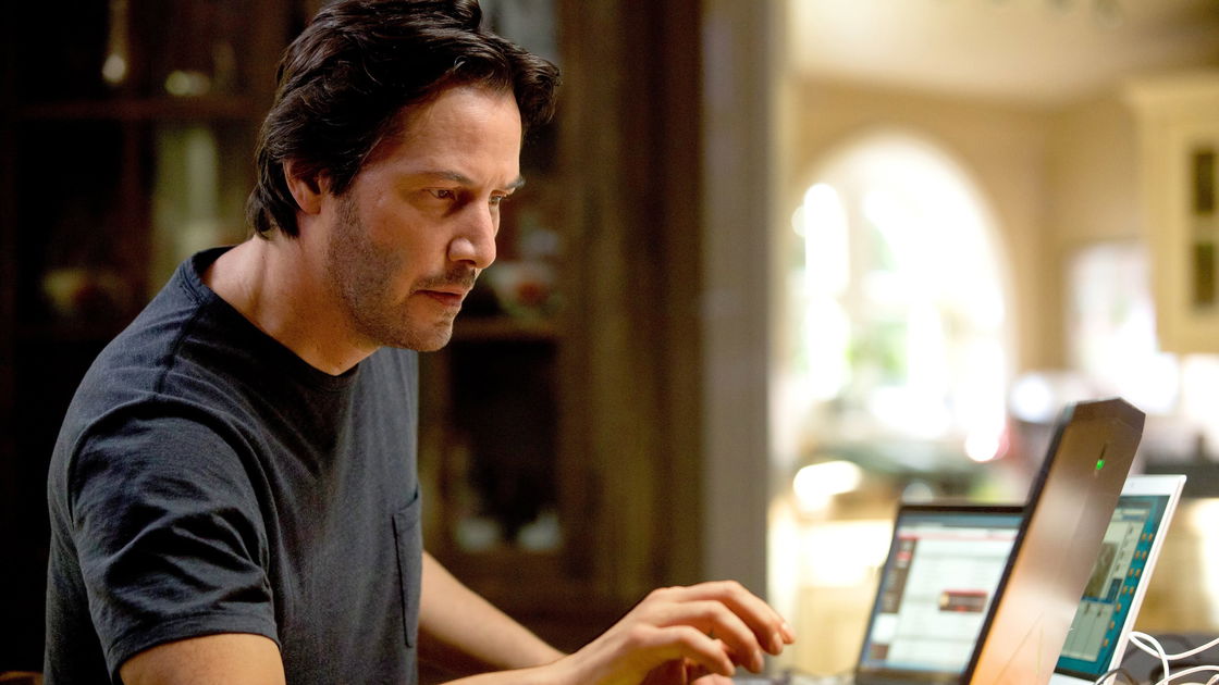 Copertina di Replicas, trama e finale del film con Keanu Reeves