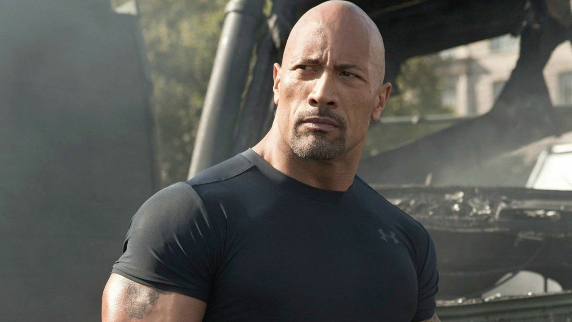 Copertina di The Rock ha la frase perfetta da dire agli omofobi