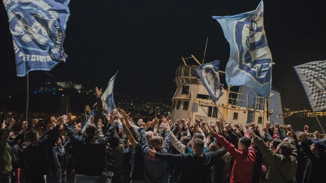 Copertina di Ultras: guida alle location del film Netflix di Francesco Lettieri