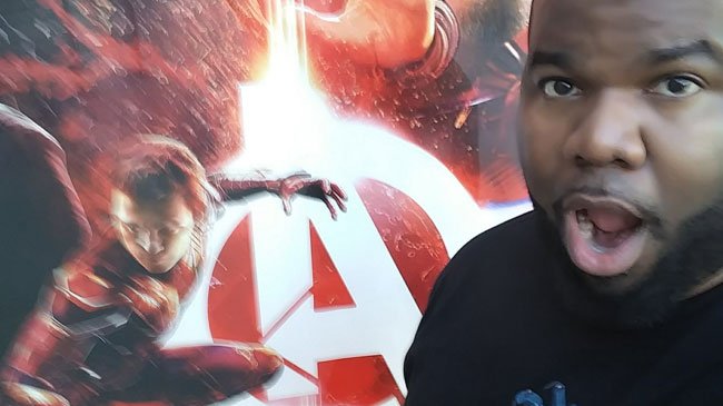 Copertina di Guarda Avengers: Infinity War più di 40 volte, Marvel lo invita alla prima di Avengers 4