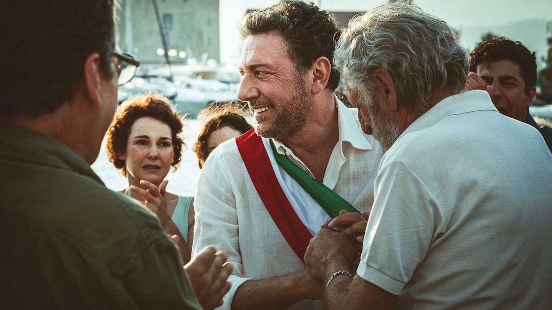 Copertina di Il sindaco pescatore: la storia vera di Angelo Vassallo