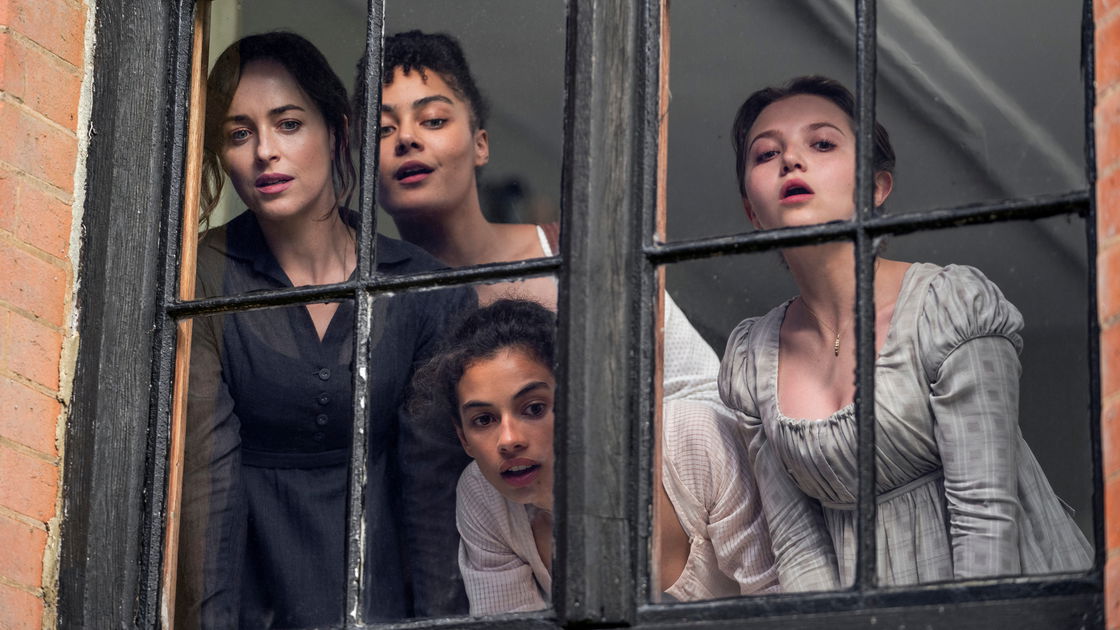 Copertina di Persuasione, le differenze tra film Netflix e libro di Jane Austen