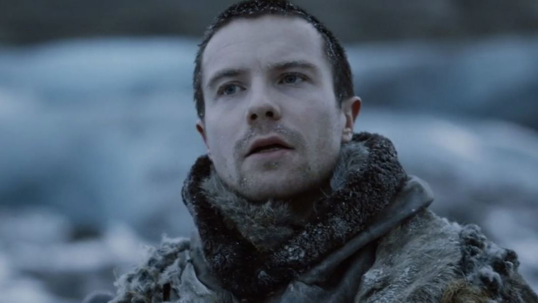 Copertina di Joe Dempsie parla del percorso di Gendry in Game of Thrones (e del fatto che tutti lo scambino per Podrick!)