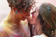 Copertina di Da SKAM Italia a Luna Nera, 6 serie italiane da guardare su Netflix