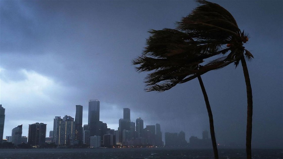 Copertina di L'uragano Irma ferma i supereroi: le riprese dei film Marvel in stand-by