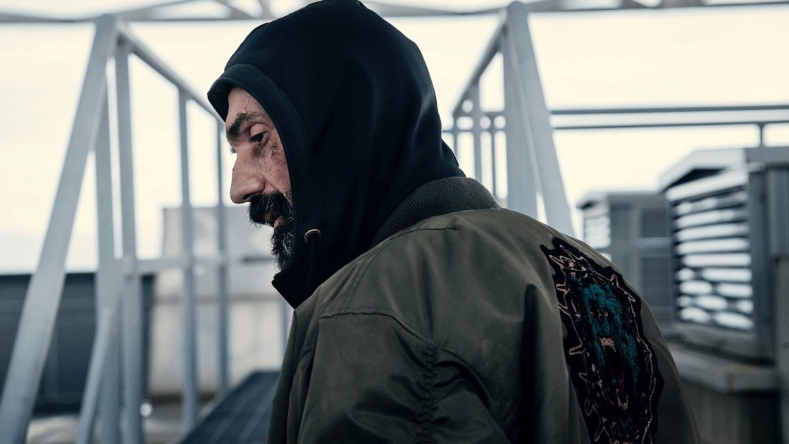 Copertina di La Belva: il nuovo trailer per l'arrivo su Netflix