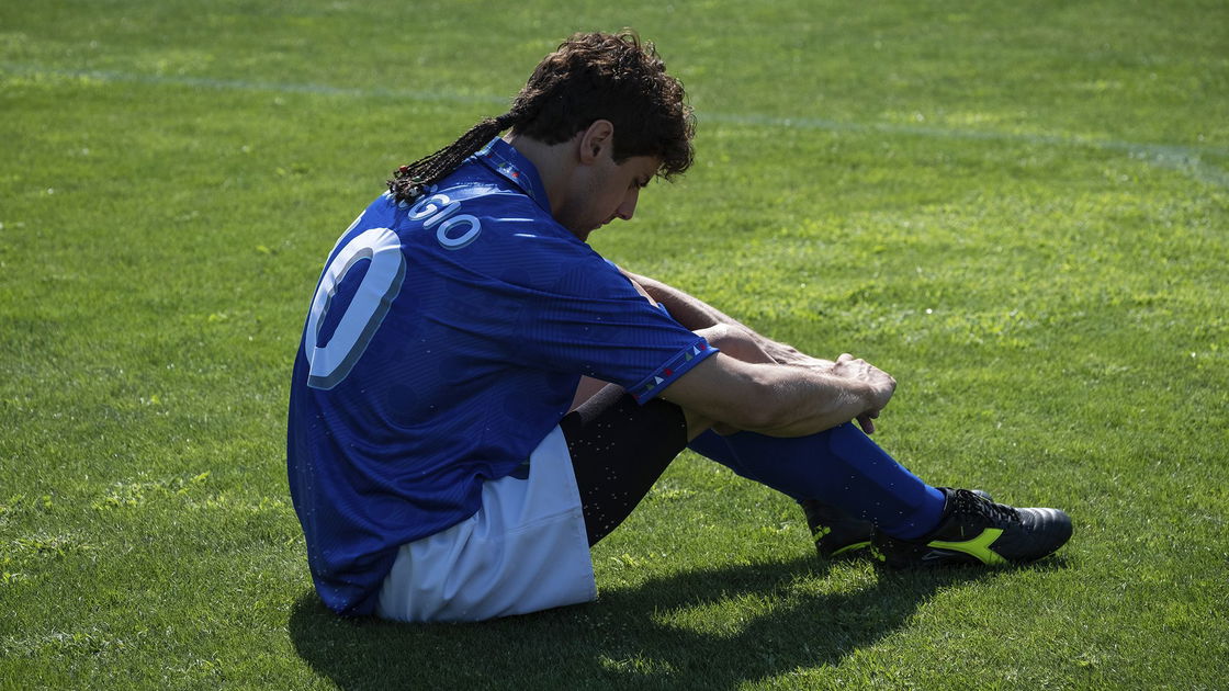 Copertina di Il Divin Codino: le pagelle del film sulla vita di Roberto Baggio