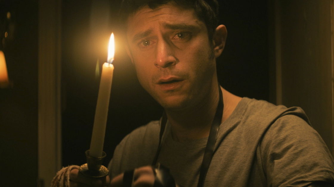 Copertina di The Vigil, il trailer dell'horror che segna il debutto di Keith Thomas