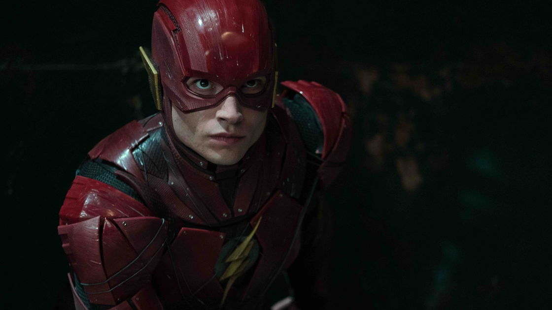 Copertina di The Flash: Andy Muschietti, regista di IT, chiamato alla guida del travagliato film DC?