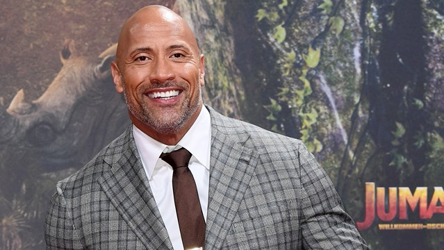 Copertina di Dwayne Johnson racconta la sua battaglia contro la depressione