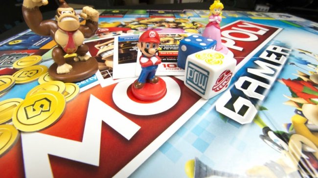 Copertina di Monopoly Gamer, Hasbro e Nintendo lanciano la versione dedicata a Super Mario