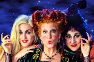 Copertina di Hocus Pocus 2: Adam Shankman dirigerà il sequel del celebre film Disney