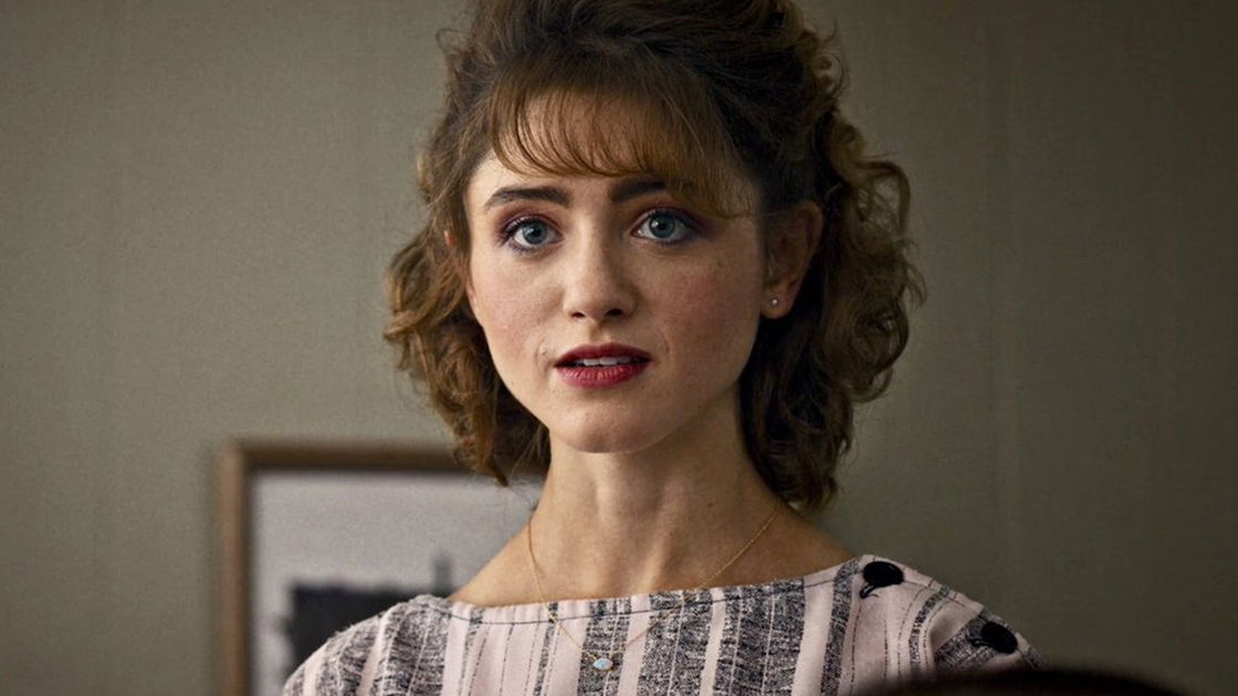 Copertina di Stranger Things 4, foto dal set conferma la presenza di Nancy