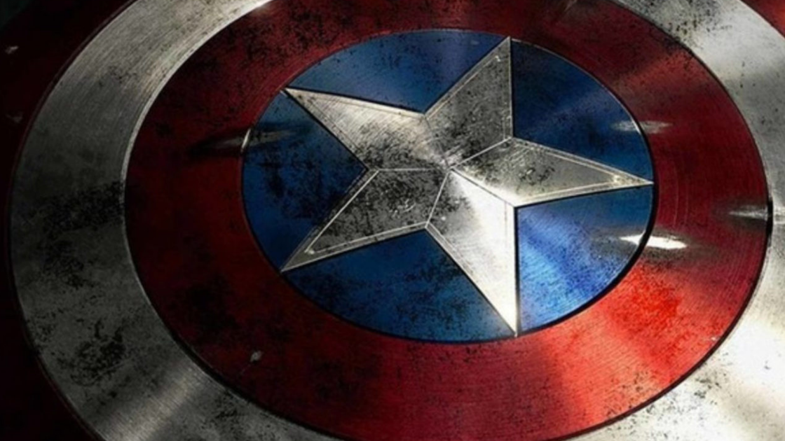 Copertina di 8 cose da sapere sullo scudo di Captain America, tra l'universo cinematografico Marvel e i fumetti
