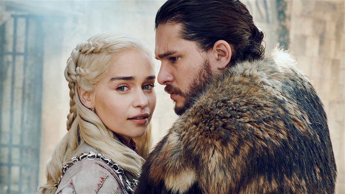 Cover ng Game of Thrones 8: Ipinagtanggol ni Emilia Clarke si Daenerys at ipinaliwanag ang kanyang reaksyon sa ikalawang yugto