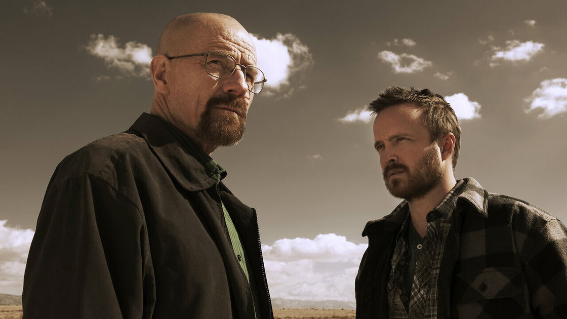 Copertina di Breaking Bad: 2 statue ricorderanno per sempre i suoi protagonisti