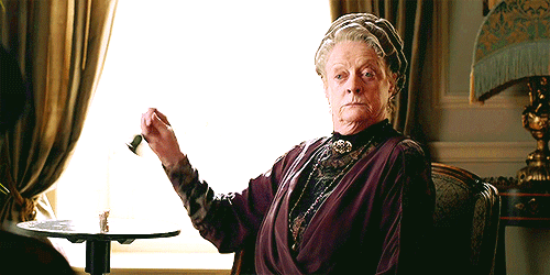 Copertina di Maggie Smith ufficiale nel film di Downton Abbey: sarà ancora Lady Violet