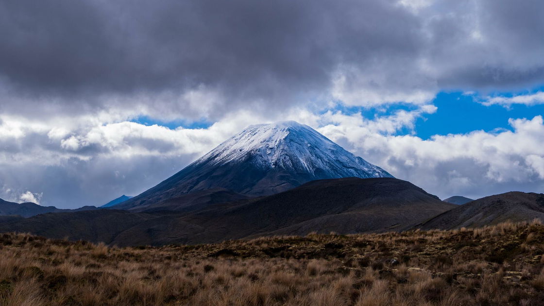 Copertina di Itinerario di viaggio in Nuova Zelanda per Tolkeniani