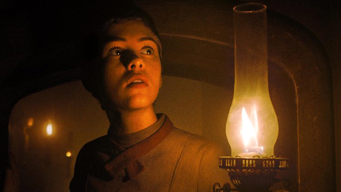 Copertina di Gretel & Hansel potrebbe dare il via a un universo horror