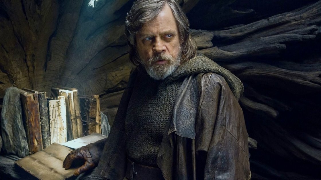 Copertina di Star Wars: L'ascesa di Skywalker, un tweet di Mark Hamill commenta il trailer in modo perfetto