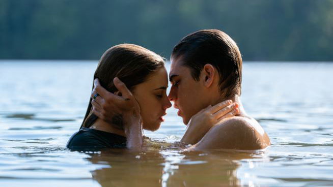 Copertina di After: il sequel è confermato, Josephine Langford e Hero Fiennes Tiffin ancora nel cast