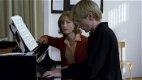  "Haneke parla pochissimo e a me piace così": Isabelle Huppert racconta come è stato girato La pianista