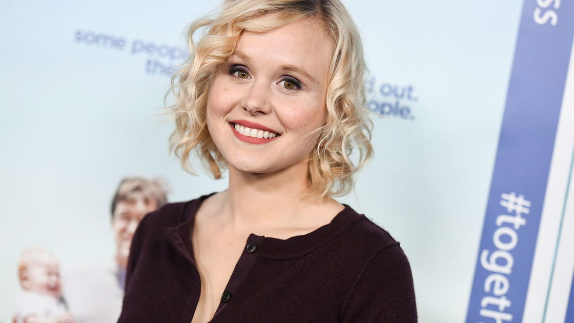 Copertina di Alison Pill entra nel cast di American Horror Story 7