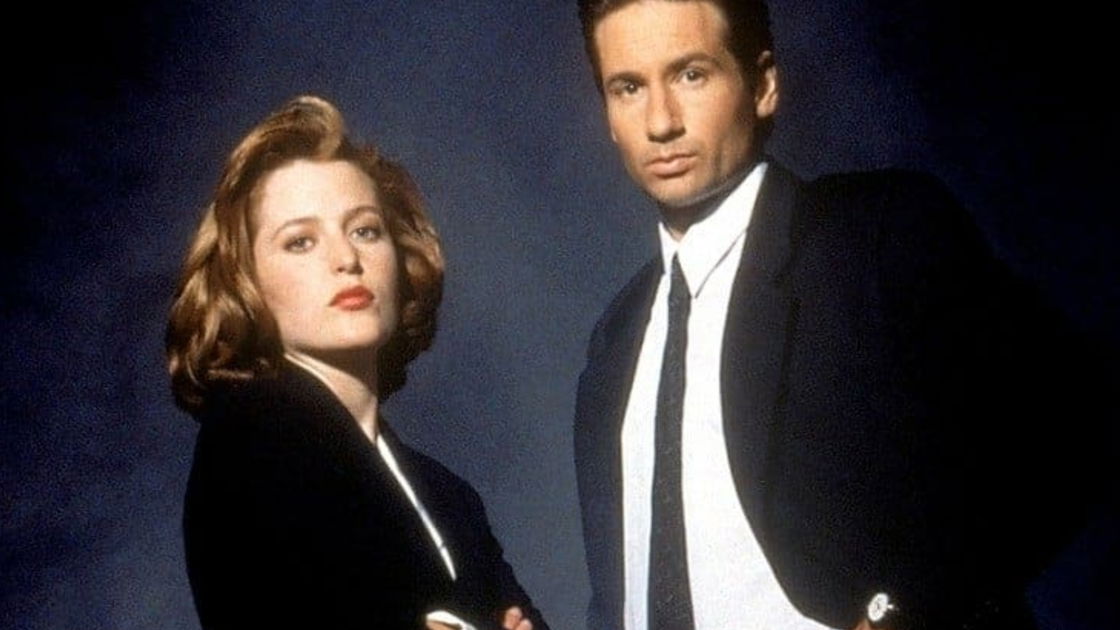 Copertina di X-Files, la vera storia dietro a La casa dei mostri: come Charlie Chaplin ha influenzato l'episodio più inquietante della serie