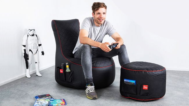 Copertina di Gamewarez presenta Hurricane, la sua nuova linea di poltrone da gaming