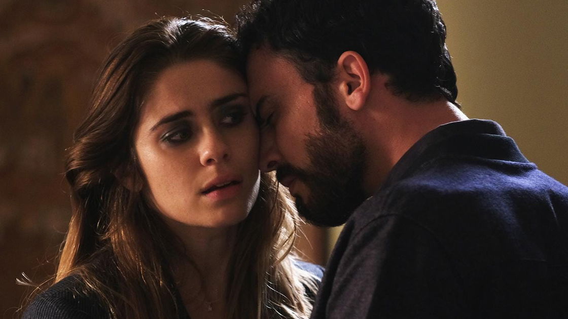 Copertina di Dove vedere Chiamami ancora amore: programmazione, repliche e streaming