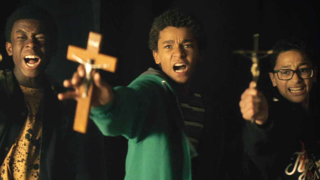 Copertina di Vampires vs. the Bronx, la horror-comedy di Netflix