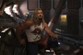 Chris Hemsworth ricorda Thor con un commovente video: è un addio?
