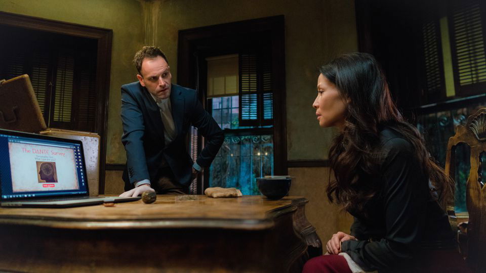 Copertina di Svelata la data di Elementary 6 in USA