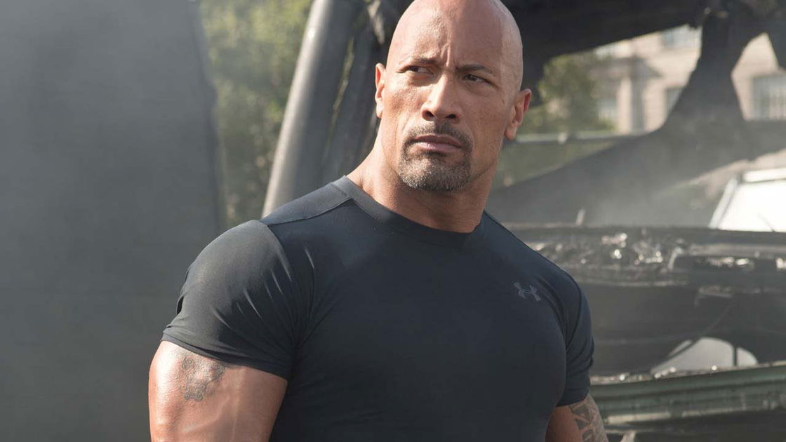 Copertina di The Rock e i dolci messaggi alle figlie per la festa della donna