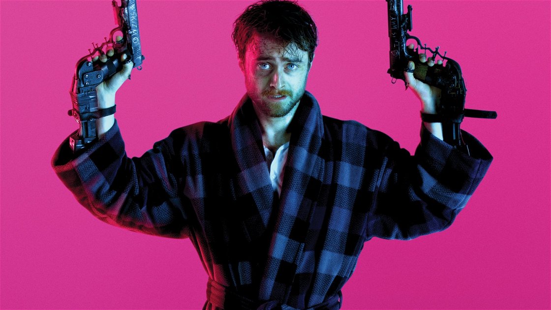 Copertina di Guns Akimbo, la recensione: il gioco mortale di Daniel Radcliffe non convince