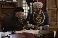 Copertina di Vittoria e Abdul: Judi Dench è una regina nel trailer italiano ufficiale