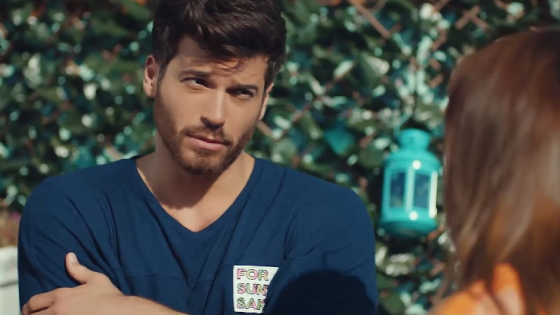 Copertina di Mr. Wrong - Lezioni d'amore: la serie turca con Can Yaman in arrivo su Canale 5