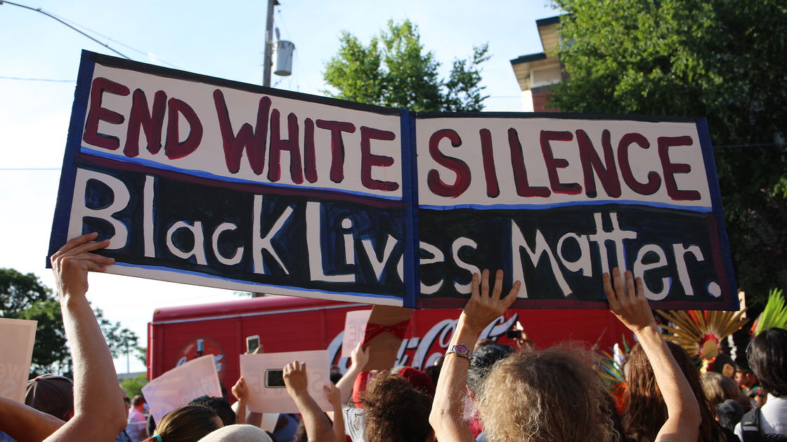 Copertina di Da The Rock a Keke Palmer, gli appelli degli attori di Hollywood per #BlackLivesMatter