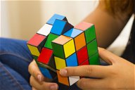 Copertina di Il cubo di Rubik risolto in meno di 4,5 secondi: è record mondiale