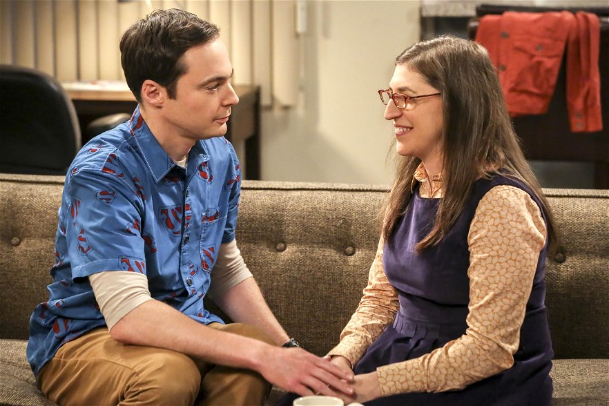 Copertina di Dopo The Big Bang Theory, Jim Parsons e Mayim Bialik tornano insieme per una nuova serie