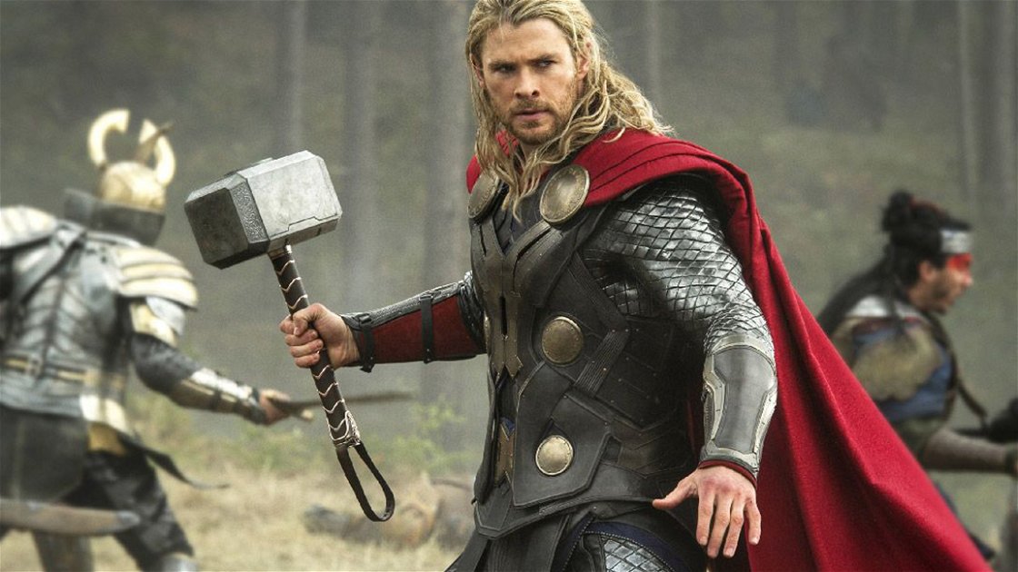 Portada de Mjölnir, todo sobre el martillo de Thor