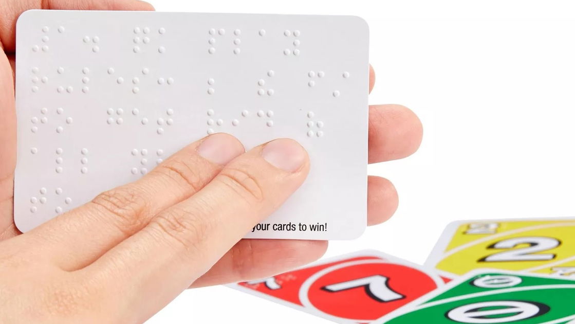 Copertina di Mattel lancia la versione Braille di UNO, il gioco di carte