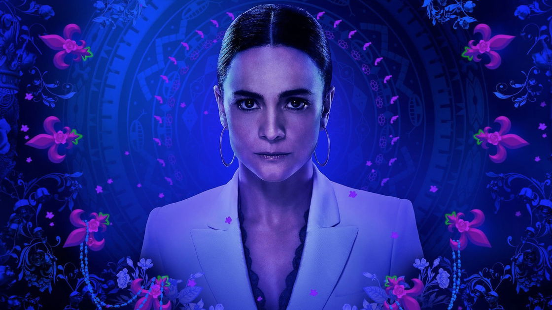 Copertina di Regina del Sud: guida alle serie tratte dal libro thriller