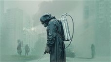 Copertina di Craig Mazin chiede rispetto per Chernobyl (e lo stop alle foto inappropriate sul luogo del disastro)