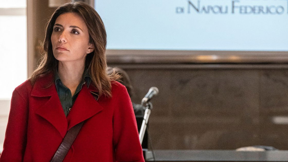 Copertina di Mina Settembre: programmazione e repliche streaming della nuova serie RAI