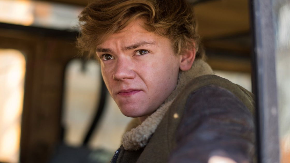 Copertina di Thomas Brodie-Sangster: da Love Actually a La Regina degli Scacchi, i suoi film e serie da non perdere