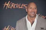 Copertina di Red Notice, saltate le riprese italiane del film Netflix con The Rock per il coronavirus