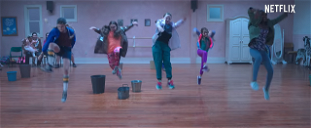 Copertina di Una ballerina allena un gruppo di bambine in Feel the beat, in arrivo su Netflix